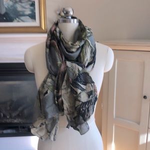 One Hundred Stars Large Scarf